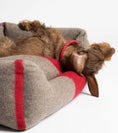 Gallery viewerに画像を読み込む, 🇮🇹予約商品🇮🇹 正規取扱店【2.8】HENRI RECYCLED WOOL DOG BED _Natural Red