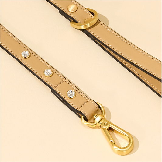 即納【🇰🇷 BERRY MARCH 】Stella leash-Champagne Beige
