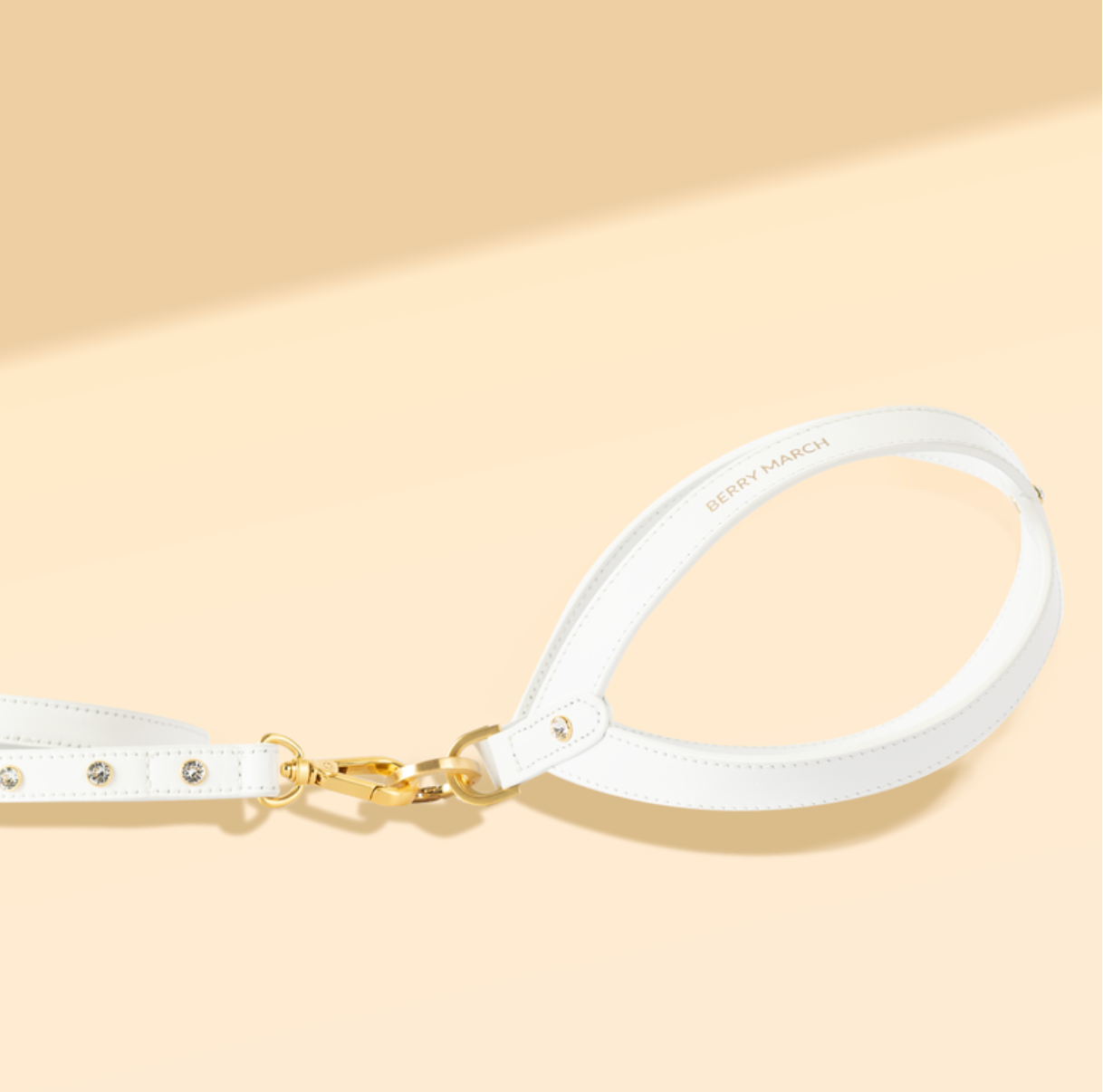 予約商品【BERRY MARCH】INFINITY HARNESS｜Pure White