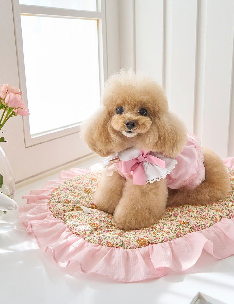即納【It’s Sunny Outside】 Blossom Cushion｜Pink