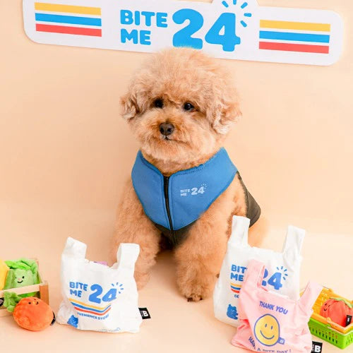 NEW｜即納【BITE ME】Crinkle Vinyls Pocket Toy