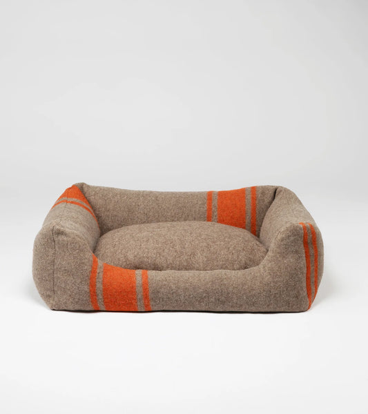 🇮🇹予約商品🇮🇹　正規取扱店【2.8】HENRI RECYCLED WOOL DOG BED _Natural Orange