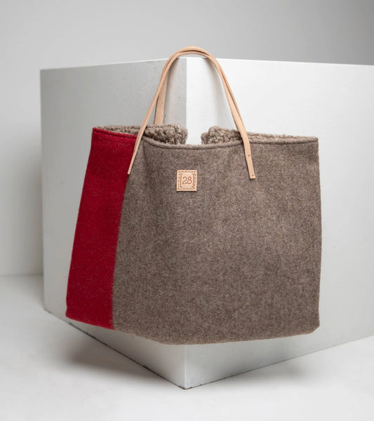 🇮🇹予約商品🇮🇹正規取扱店【2.8】STEVE DOG TRAVEL MAT RECYCLED WOOL Natulal Red