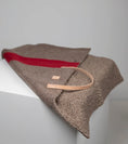 Gallery viewerに画像を読み込む, 🇮🇹予約商品🇮🇹正規取扱店【2.8】STEVE DOG TRAVEL MAT RECYCLED WOOL Natulal Red

